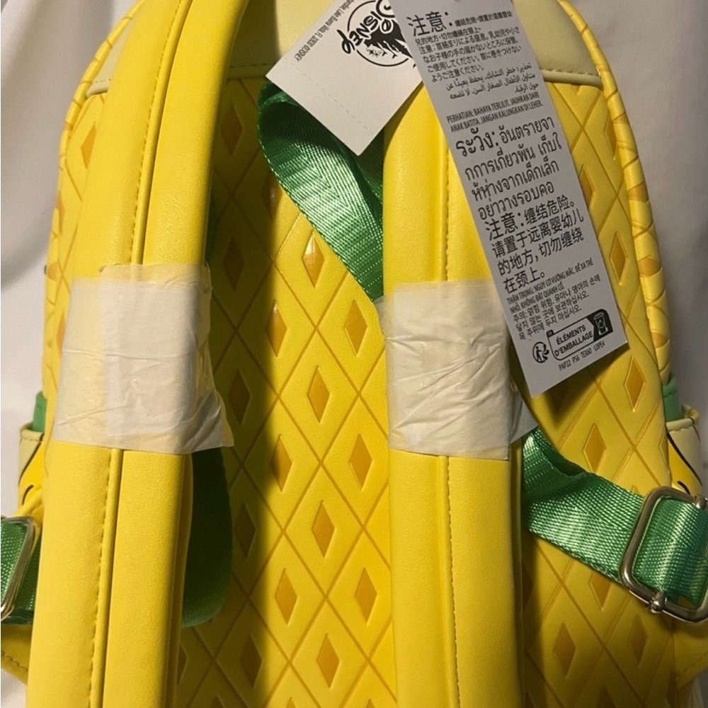 NWT Dole Whip Loungefly - Park Exclusive - Picture 3 of 5